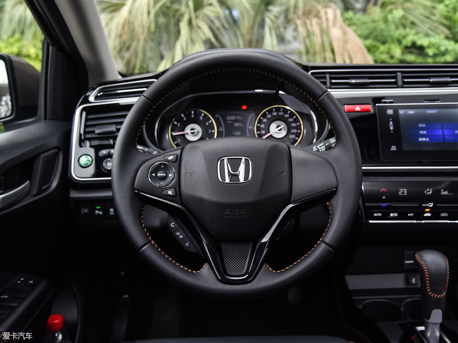 2017��� 1.5L CVT�L�а�