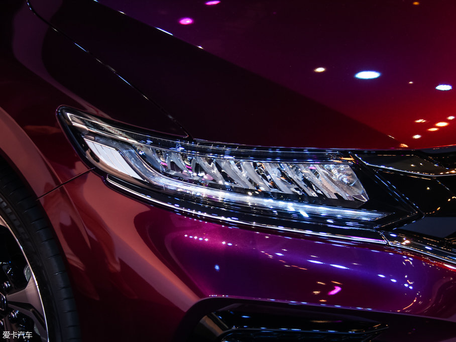 2017ܵ 210TURBO CVTA 6