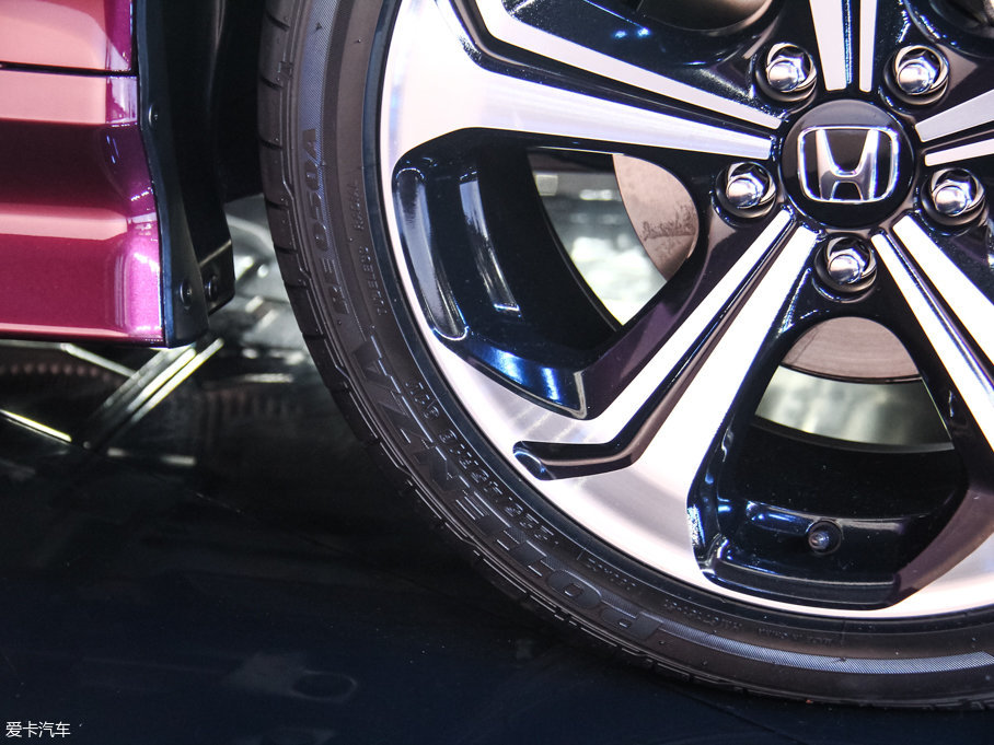 2017ܵ 210TURBO CVTA 6