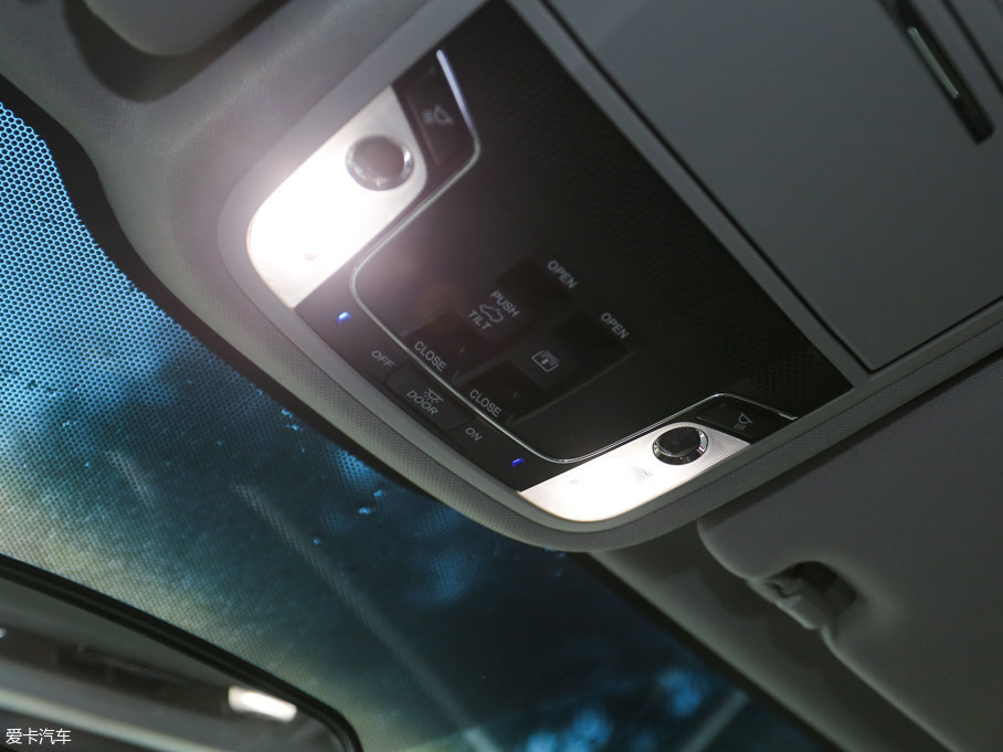 2017ܵ 210TURBO CVTA 5