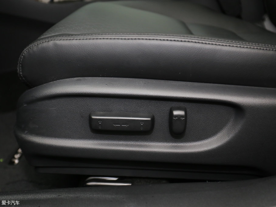 2017ܵ 210TURBO CVTA 5