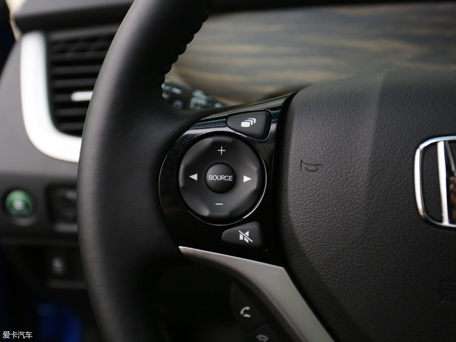 2017ܵ 210TURBO CVTA 5