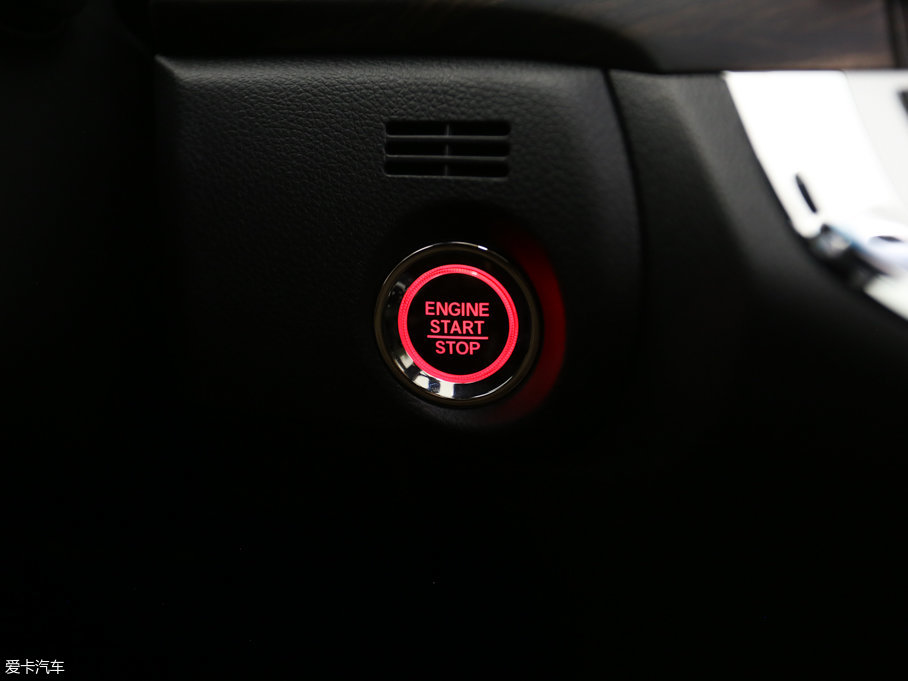 2017ܵ 210TURBO CVTA 5