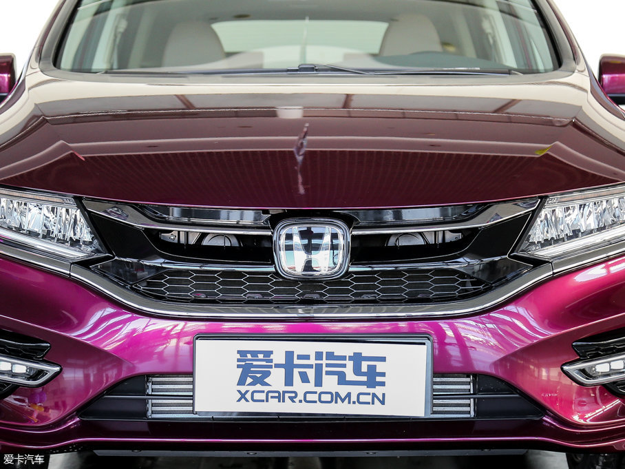 2017ܵ 210TURBO CVTA 6