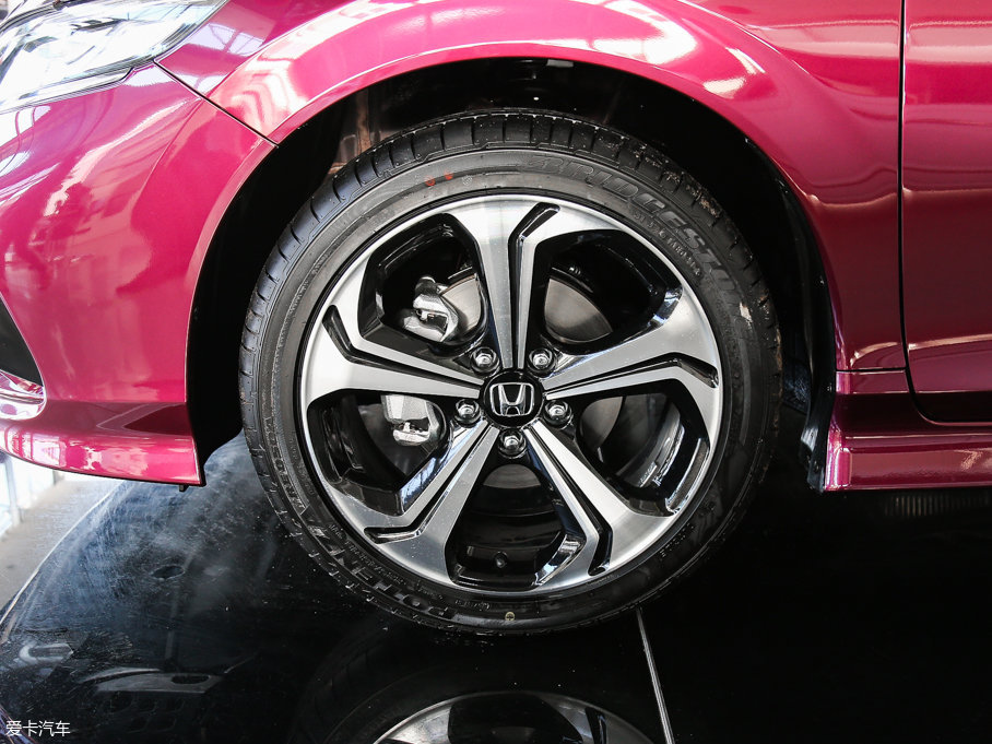 2017ܵ 210TURBO CVTA 6