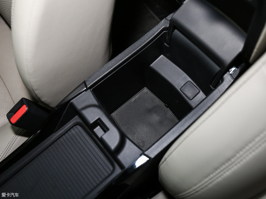 2017ܵ 210TURBO CVTA 5