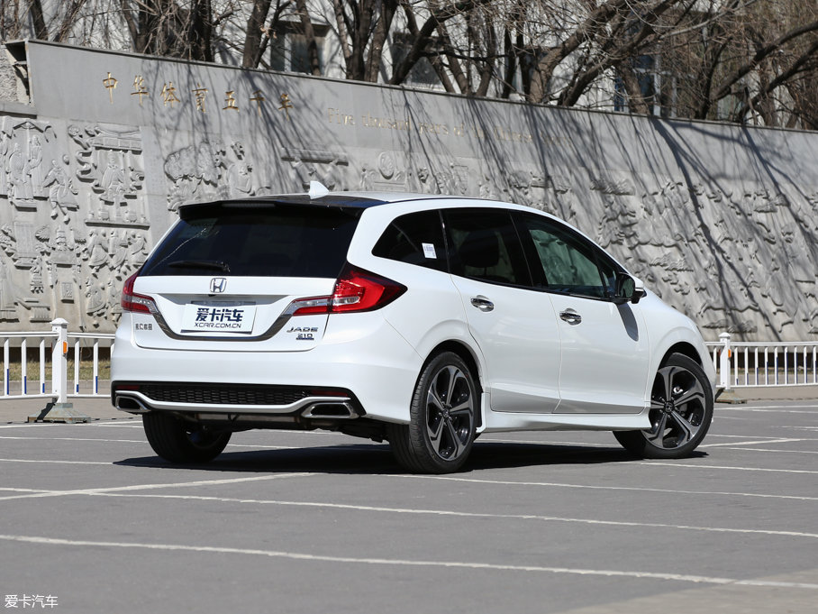 2017ܵ 210TURBO CVTA 5