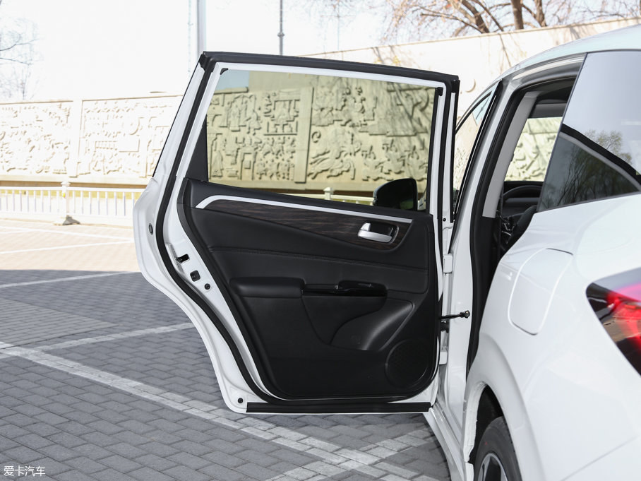 2017ܵ 210TURBO CVTA 5