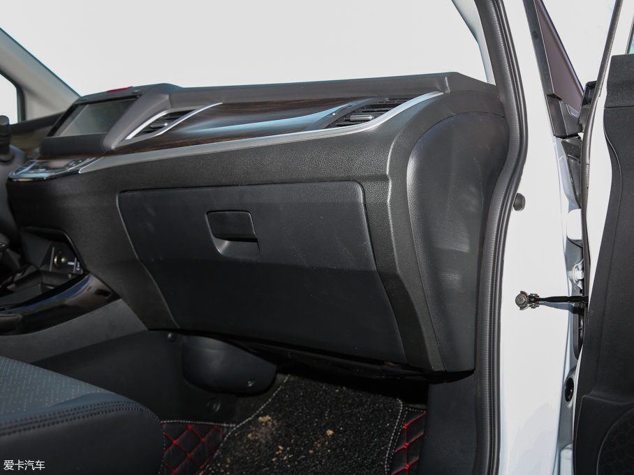 2017ܵ 210TURBO CVTA 5