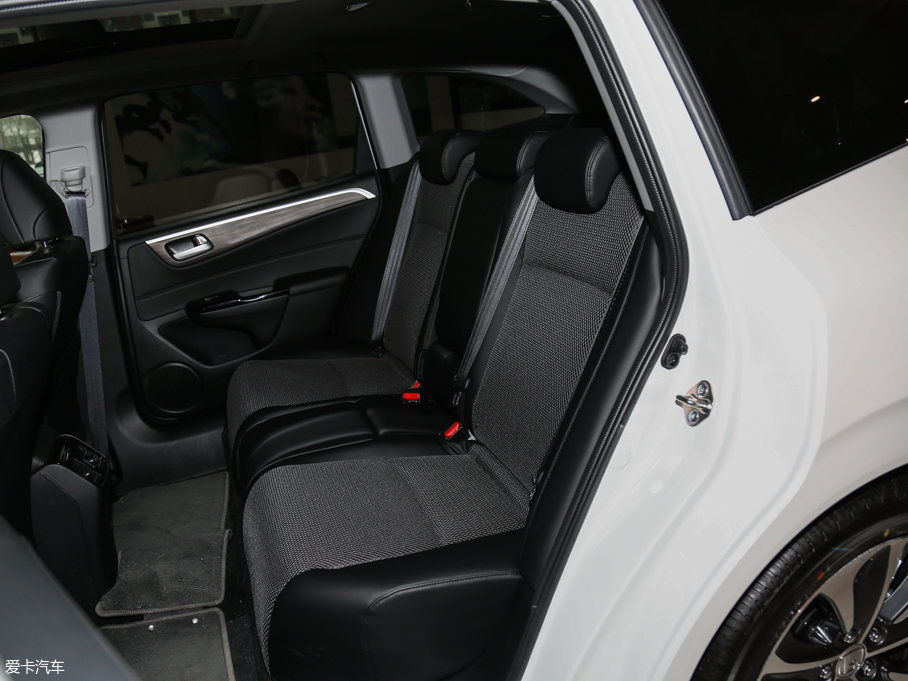 2017ܵ 210TURBO CVTLа 5