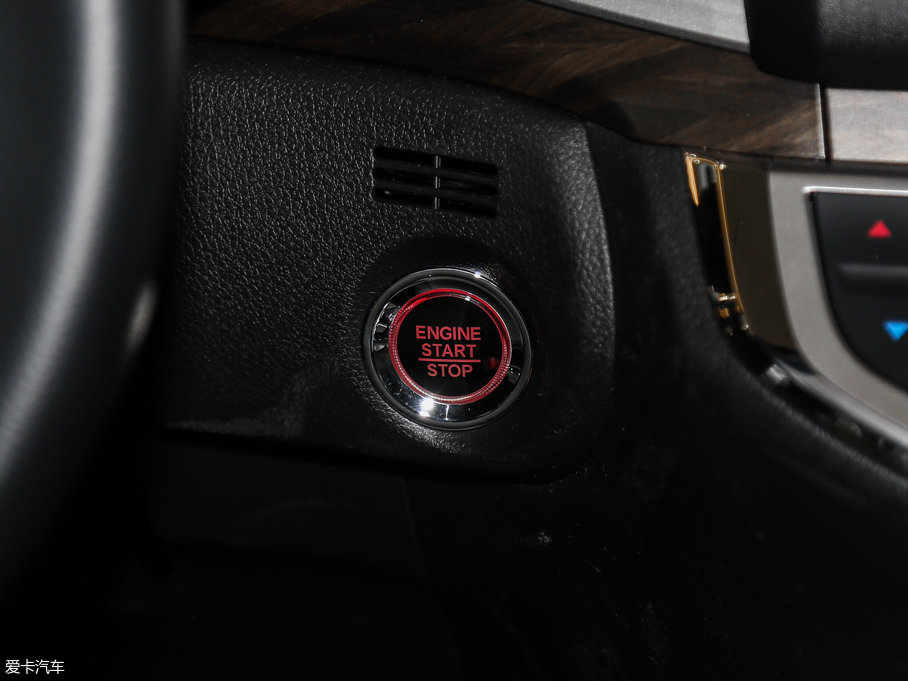 2017ܵ 210TURBO CVTLа 5