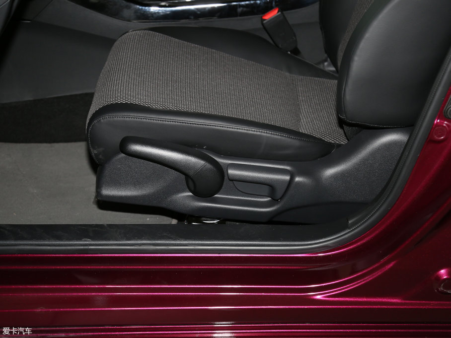 2017ܵ 210TURBO CVTLа 5