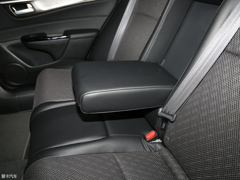 2017ܵ 210TURBO CVTLа 5