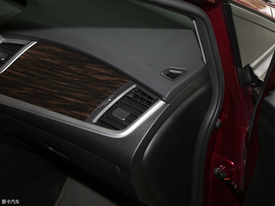 2017ܵ 210TURBO CVTLа 5