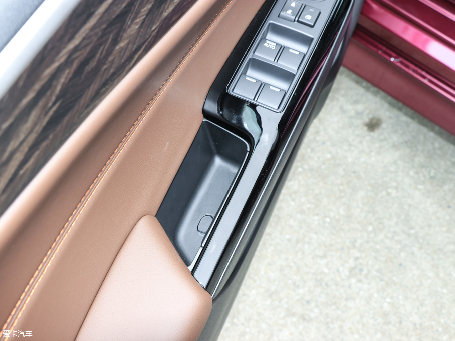 2017ܵ 210TURBO CVTA 5