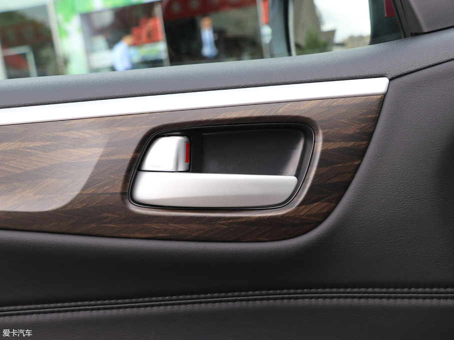 2017ܵ 1.8L Ԅ(dng)m 5