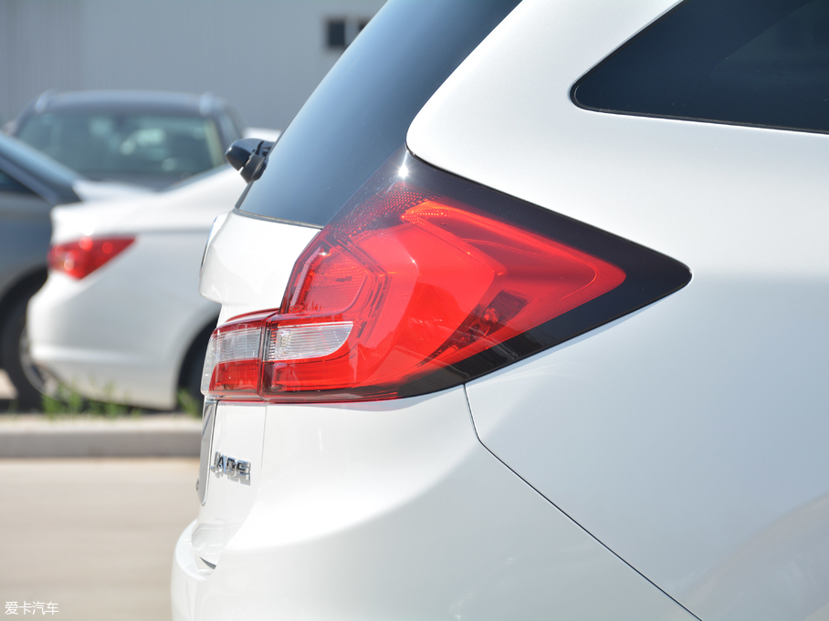 2017ܵ 1.8L Ԅӽ(jng) 5