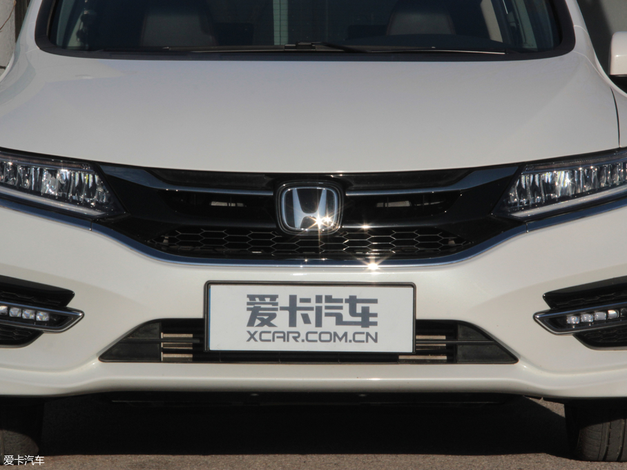 2017ܵ 210TURBO CVTA 6