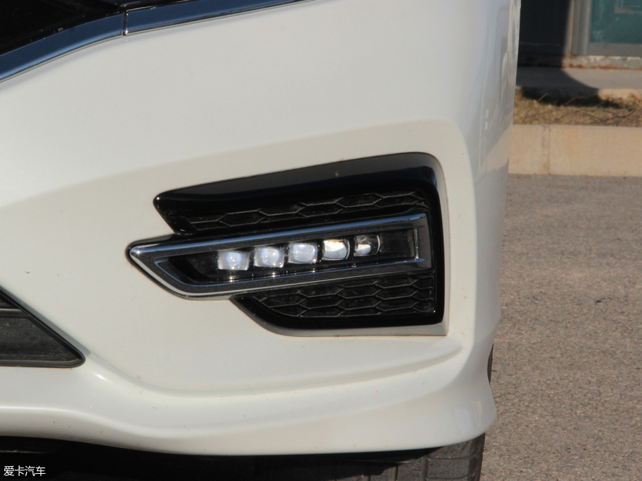 2017ܵ 210TURBO CVTA 6