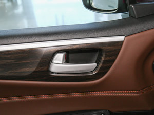 2017210TURBO CVTA 6 g