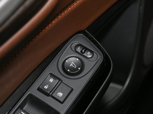 2017210TURBO CVTA 6 g