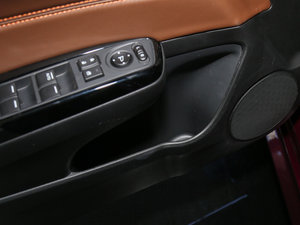 2017210TURBO CVTA 6 ǰTg