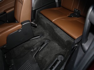 2017210TURBO CVTA 6 g