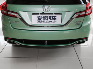 2017210TURBO CVTA 5 Ś