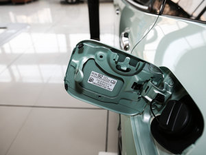 2017210TURBO CVTA 5 ^