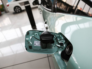 2017210TURBO CVTA 5 ^