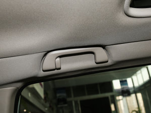 2017210TURBO CVTA 5 g