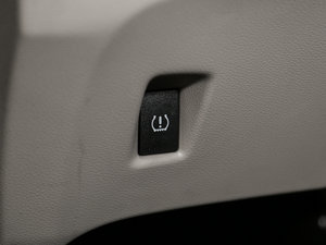 2017210TURBO CVTA 5 п؅^