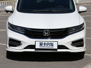 2017210TURBO CVTA 5 ^