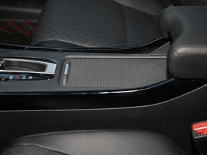 2017210TURBO CVTA 5 g