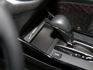 2017210TURBO CVTA 5 g