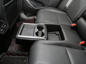 2017210TURBO CVTA 5 g