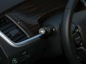 2017210TURBO CVTA 5 п؅^