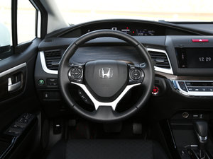 2017210TURBO CVTA 5 P