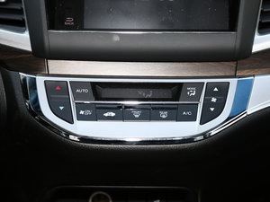 2017210TURBO CVTA 5 {{