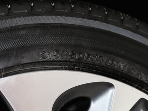 2017210TURBO CVTLа 5 ݆̥ߴ