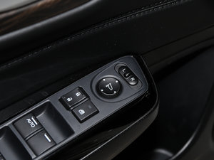 2017210TURBO CVTLа 5 g