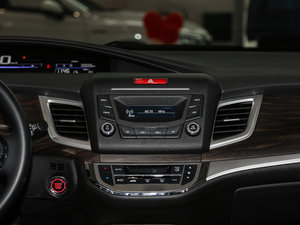 2017210TURBO CVTLа 5 {L