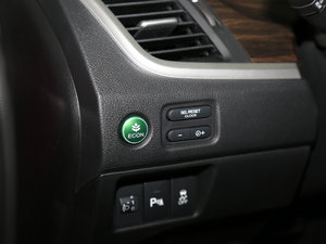 2017210TURBO CVTL(fng)а 5 g