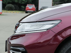 2017210TURBO CVTA 5 ^