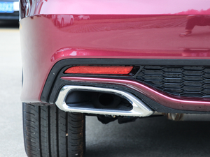 2017210TURBO CVTA 5 ^