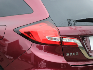 2017210TURBO CVTA 5 ^