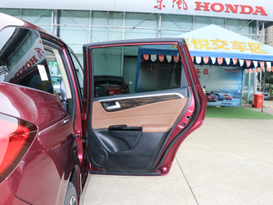 2017210TURBO CVTA 5 g