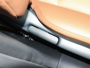 2017210TURBO CVTA 5 g