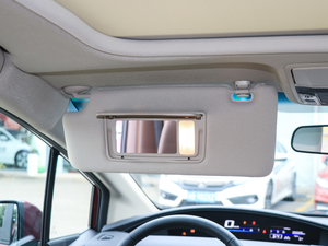 2017210TURBO CVTA 5 g