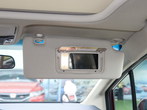 2017210TURBO CVTA 5 g